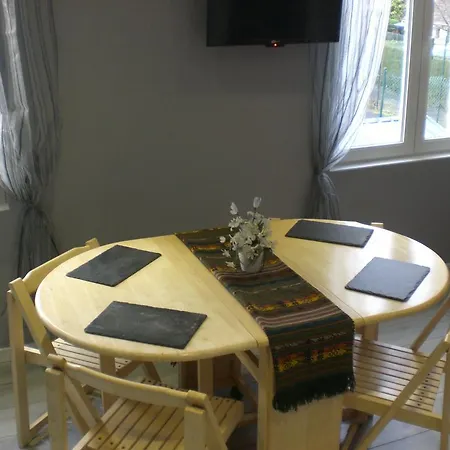 Coquelicotel Apartment